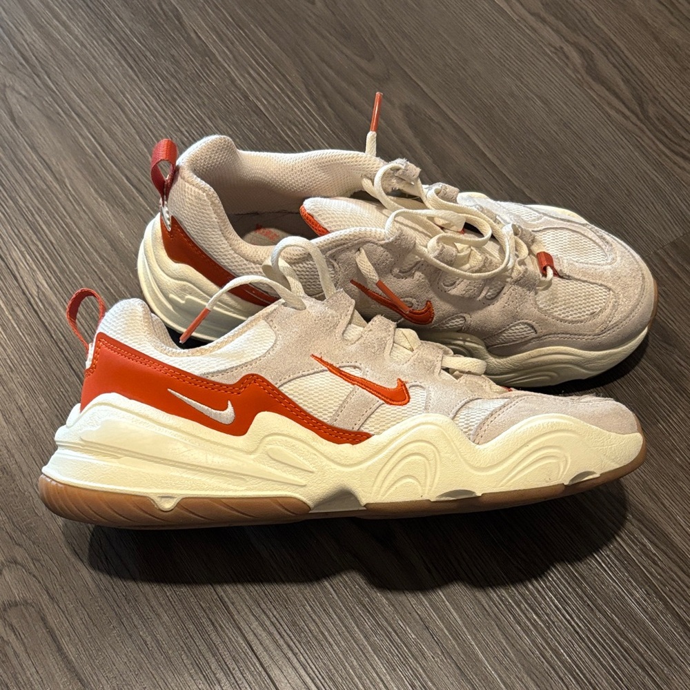 Nike Tech Hera Women's Shoes